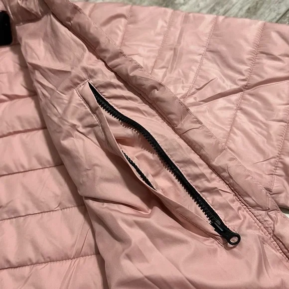 Everlane The Renew Lightweight Puffer Pink Jacket - Picture 6 of 16